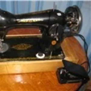 Швейная машина Подольск в тумбе